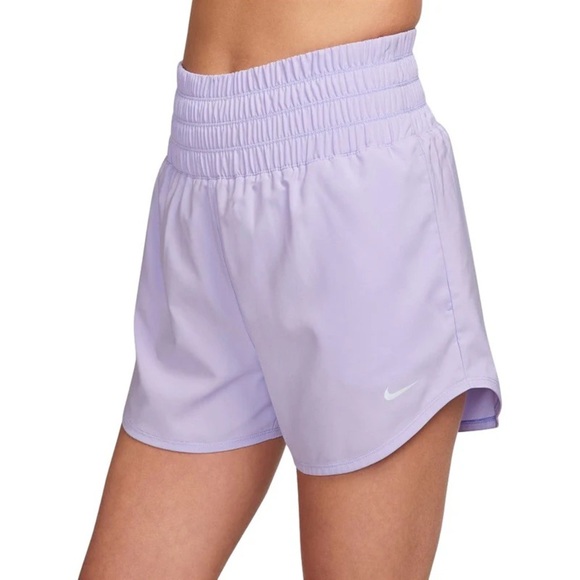 NWT Nike Women’s Dri-Fit Ultra High Waisted 3” Shorts in Lilac in size M - Picture 1 of 8